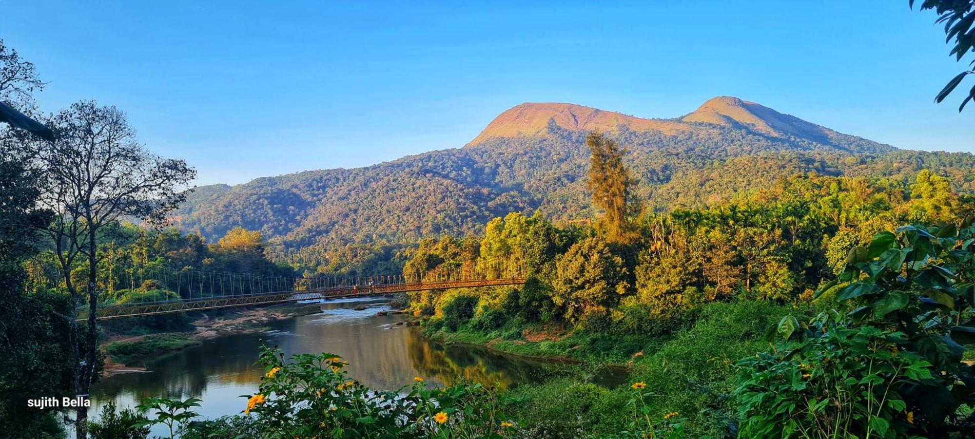 Isiri River Side * Kalasa